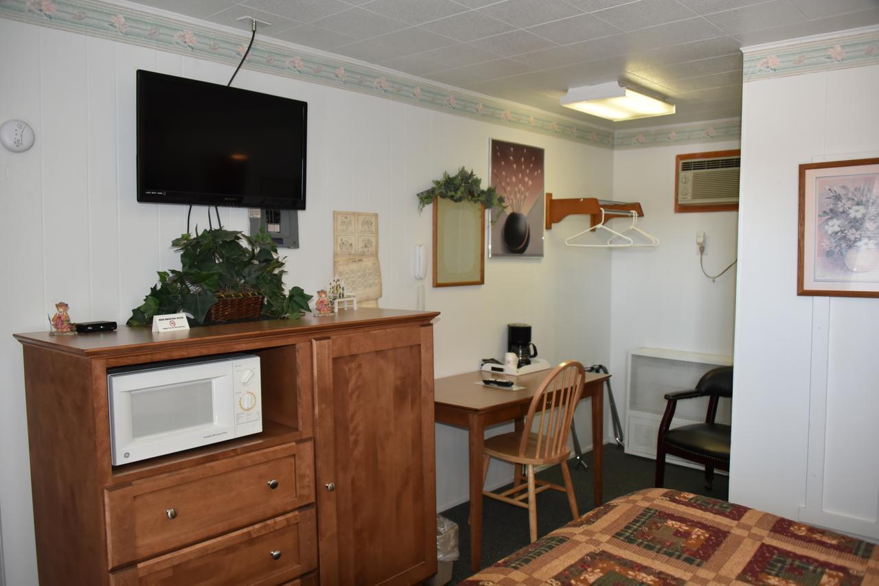 Royals Inn Motel Malta Zewnętrze zdjęcie